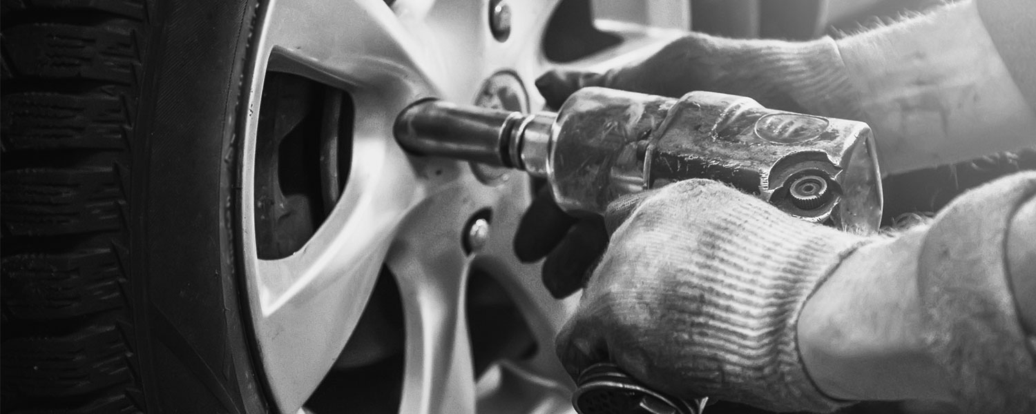 Grey-Scale-Car-for-web