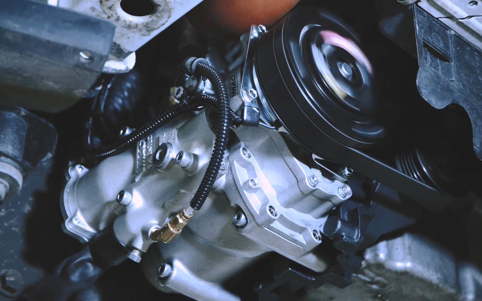 VMAC VR70 Engine Mounted compressed air